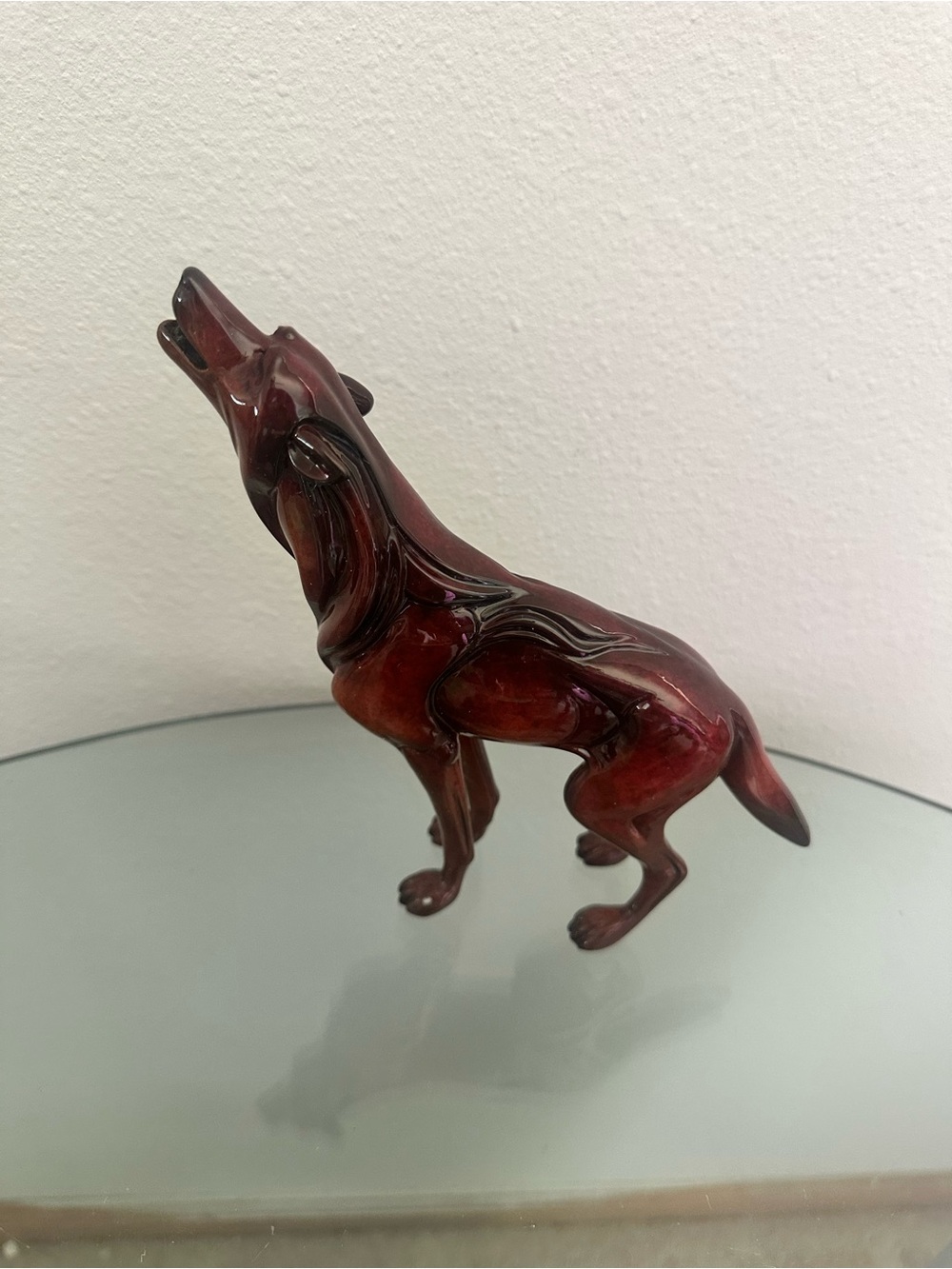 Vintage Mill Creek Studios Red Glossy Howling Wolf Art Statue New in Box